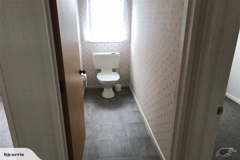 Photo of property in 32 Langston Avenue, Palmerston North, 4414