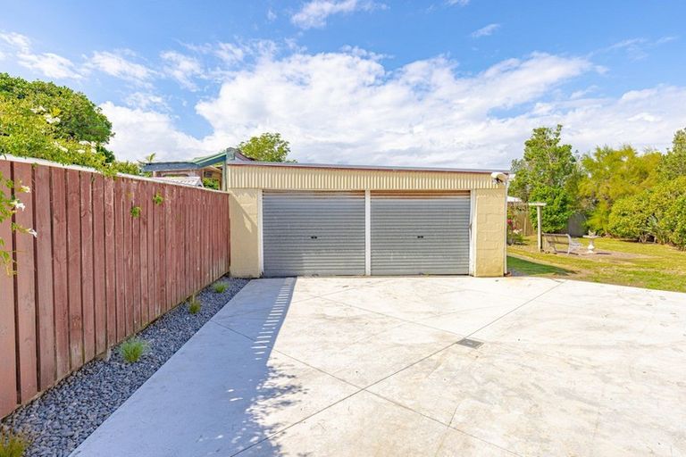 Photo of property in 48 Thatcher Street, Castlecliff, Whanganui, 4501