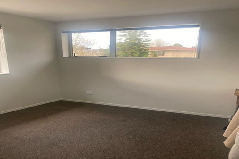 Photo of property in 7a Yeoman Place, Howick, Auckland, 2014
