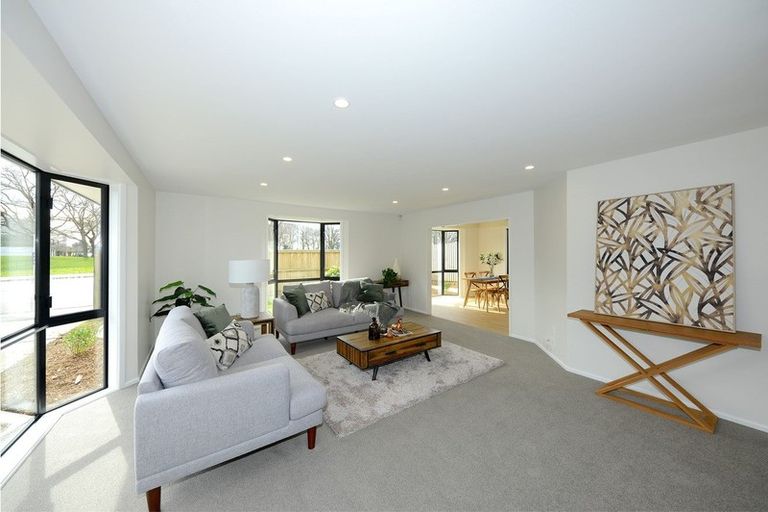 Photo of property in 162 Travis Road, New Brighton, Christchurch, 8083