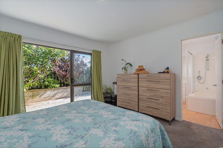 Photo of property in 51 Cholmondeley Crescent, Whitianga, 3510