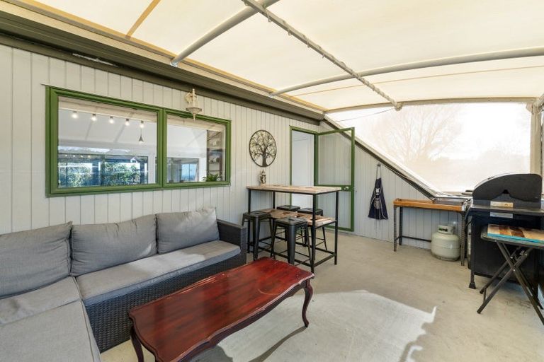 Photo of property in 3 Boundary Road, Waipahihi, Taupo, 3330