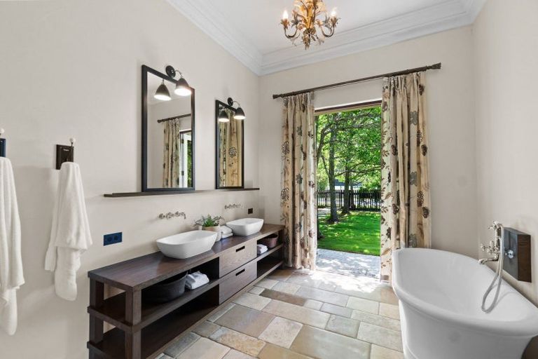 Photo of property in 184 North Road, Clevedon, Papakura, 2582