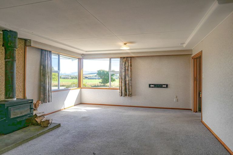 Photo of property in 24 Burraness Street, Palmerston, 9430