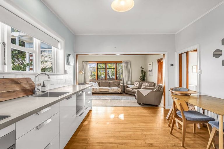 Photo of property in 6 Hammond Place, Spreydon, Christchurch, 8024