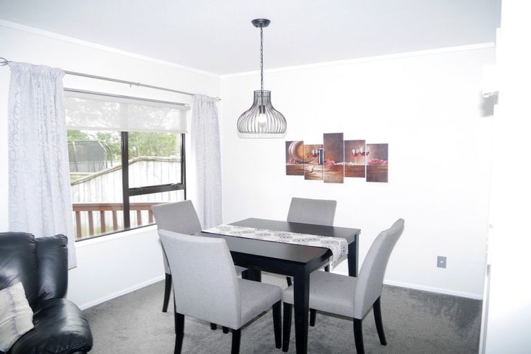 Photo of property in 22 Rosewood Place, Paraparaumu, 5032