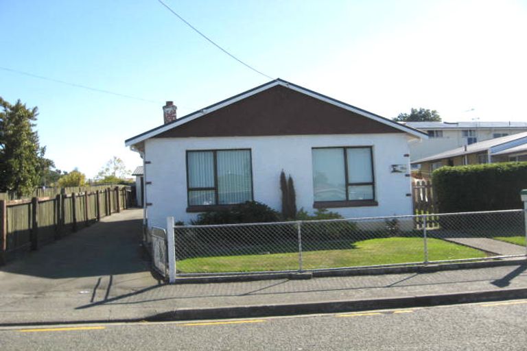 Photo of property in 12a Oxford Street, West End, Timaru, 7910