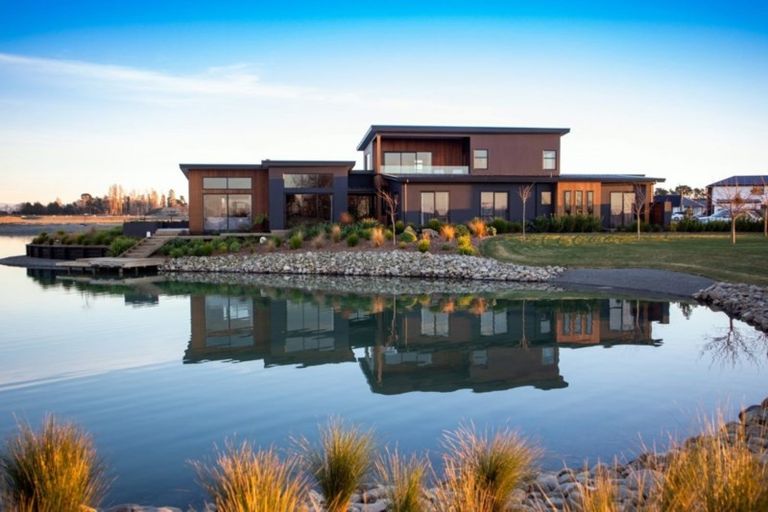 Photo of property in 1 Waterton Point, Huntingdon, Ashburton, 7774