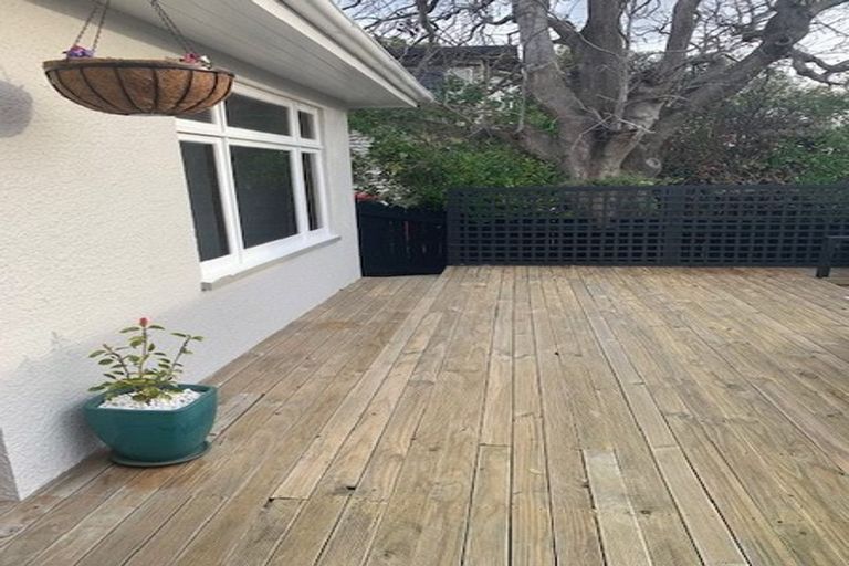 Photo of property in 996 Tremaine Avenue, Roslyn, Palmerston North, 4414