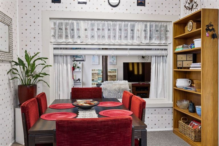 Photo of property in 23 Portia Street, Stratford, 4332