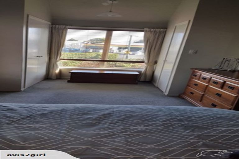 Photo of property in 1 Breens Road, Burnside, Christchurch, 8053