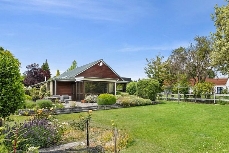 Photo of property in 4 Kidson Lane, Wanaka, 9305