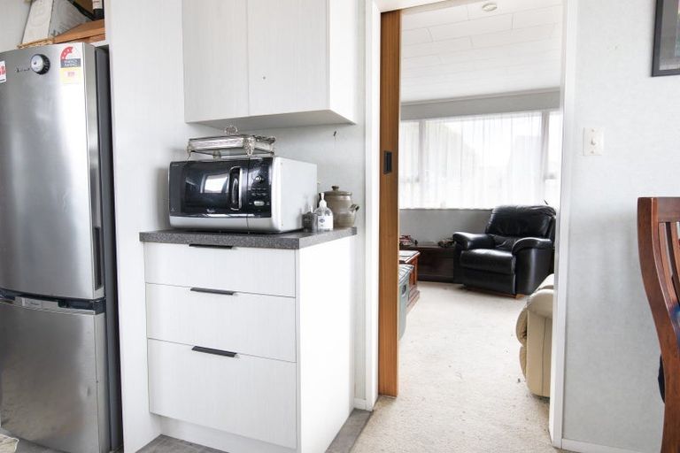 Photo of property in 1/82 Gloucester Street, Greenmeadows, Napier, 4112