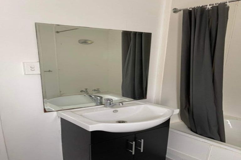 Photo of property in 65 Alma Road, Gonville, Whanganui, 4501