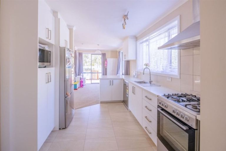 Photo of property in 8 Shirldale Place, Avonhead, Christchurch, 8042