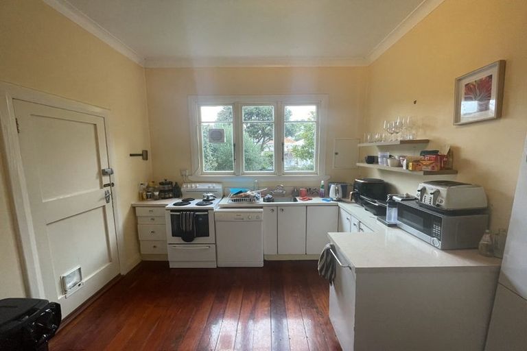 Photo of property in 145 Hataitai Road, Hataitai, Wellington, 6021