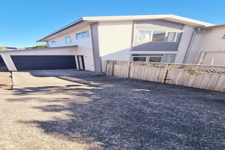 Photo of property in 12/15 Andersons Road, Oteha, Auckland, 0632