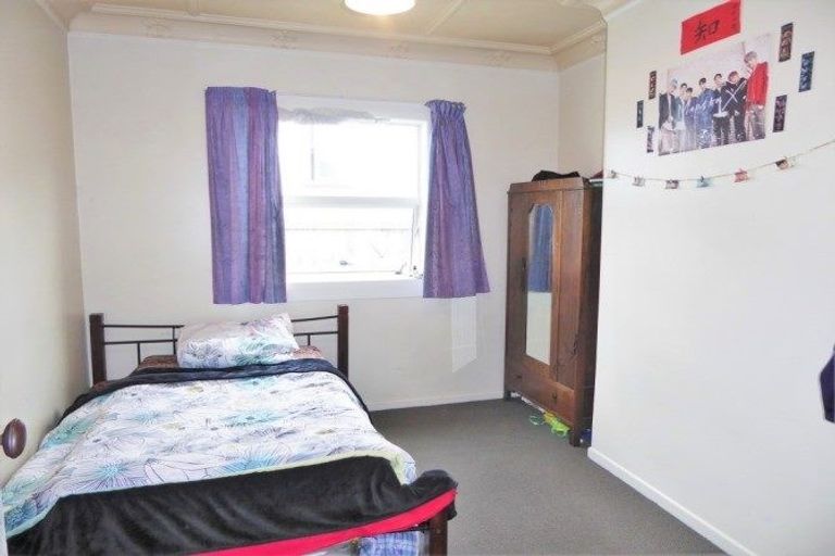 Photo of property in 18 Gladstone Road, North East Valley, Dunedin, 9010