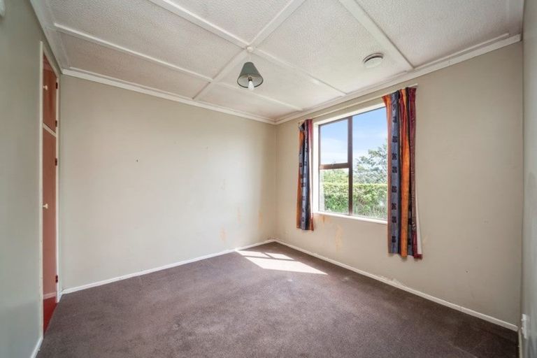 Photo of property in 115 Mangorei Road, Merrilands, New Plymouth, 4312