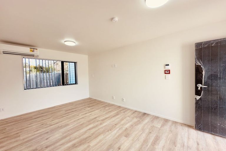 Photo of property in 12 Thompson Street, Mangere East, Auckland, 2024