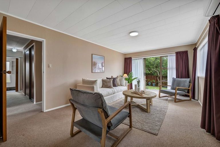Photo of property in 30b Tukapa Street, Westown, New Plymouth, 4310