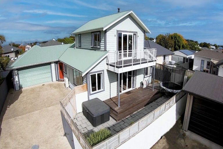 Photo of property in 93 Baird Street, Richmond, Invercargill, 9810