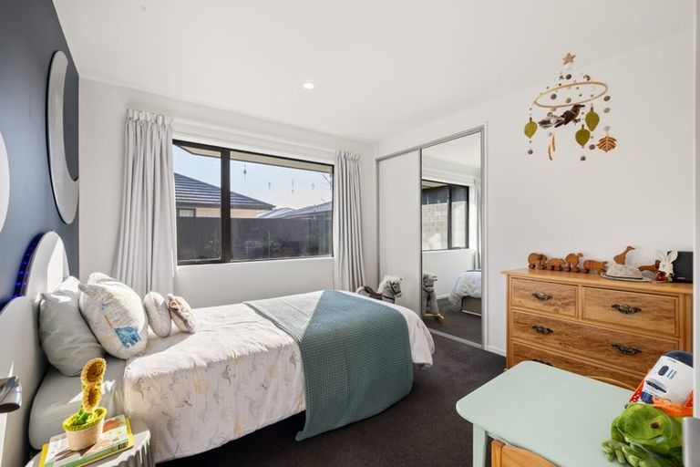 Photo of property in 11 Hoffman Street, Marshland, Christchurch, 8083