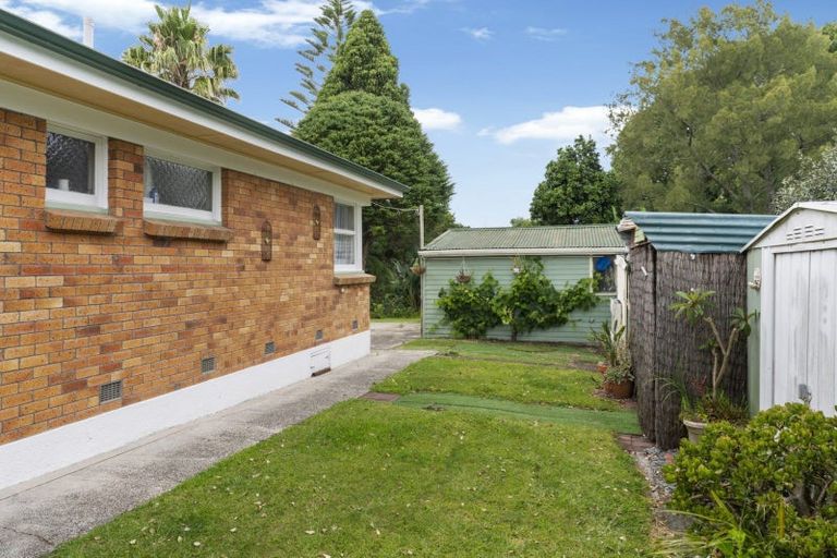 Photo of property in 47 Valley Road, Te Puke, 3119