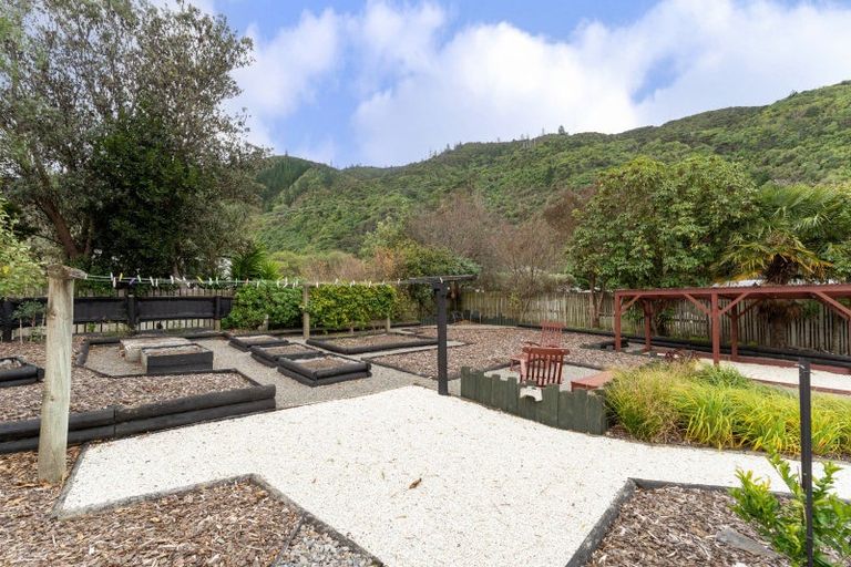 Photo of property in 307 Rarangi Beach Road, Rarangi, Blenheim, 7273