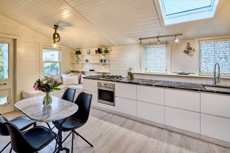 Photo of property in 31 Ascot Street, Thorndon, Wellington, 6011