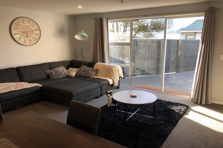 Photo of property in 2/160 Geraldine Street, Edgeware, Christchurch, 8013