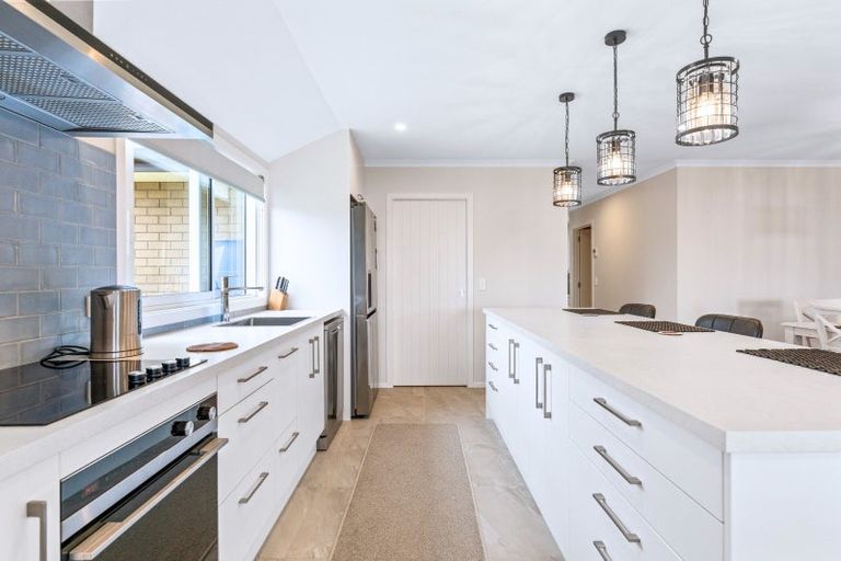 Photo of property in 77 Harakeke Drive, Wharewaka, Taupo, 3330