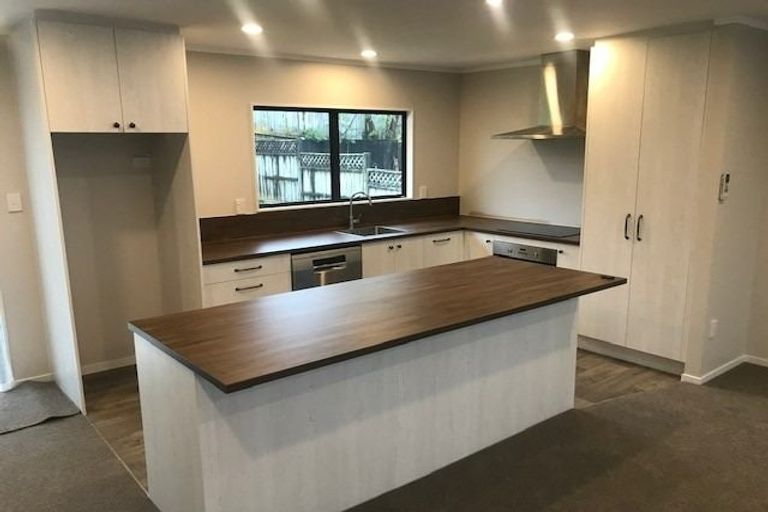 Photo of property in 76b Windsor Road, Bellevue, Tauranga, 3110