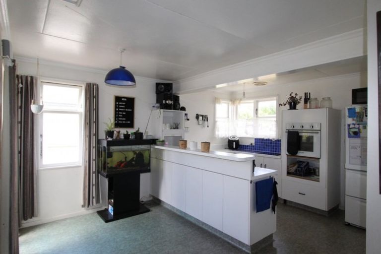 Photo of property in 59 Mangahao Road, Pahiatua, 4910