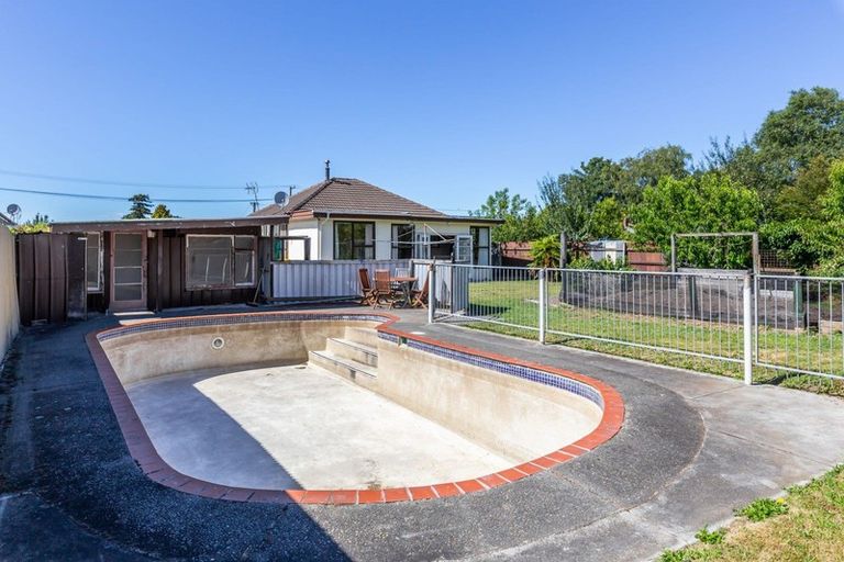 Photo of property in 4 Riwai Street, Templeton, Christchurch, 8042