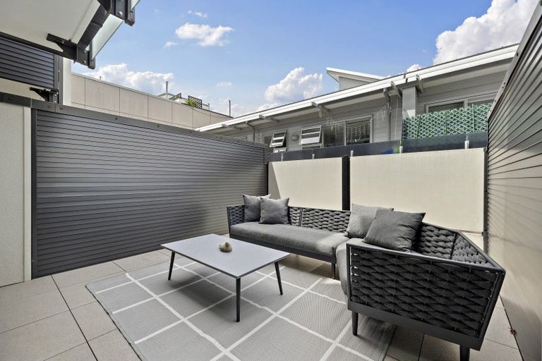 Photo of property in 2r/80 Richmond Road, Grey Lynn, Auckland, 1021