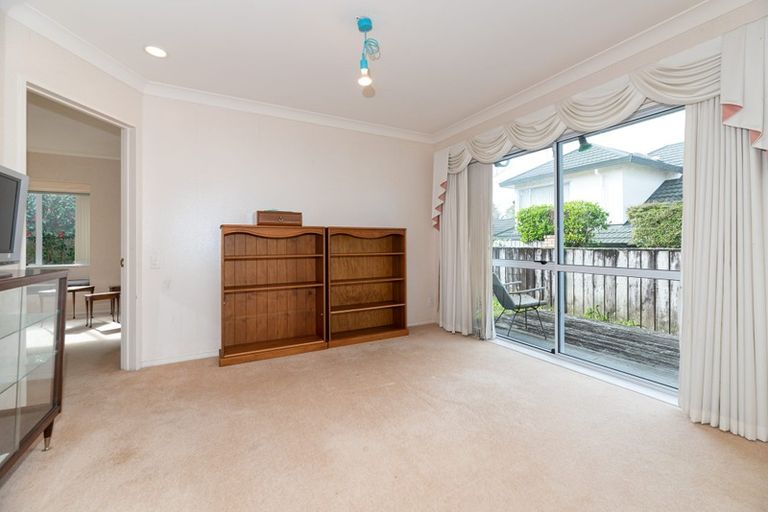 Photo of property in 13 Bluefin Way, West Harbour, Auckland, 0618