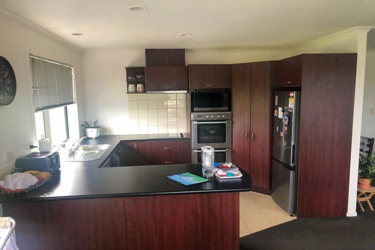 Photo of property in 21 San Domingo Rise, Henderson, Auckland, 0612