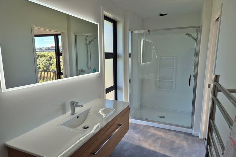 Photo of property in 247 Adler Drive, Ohauiti, Tauranga, 3112