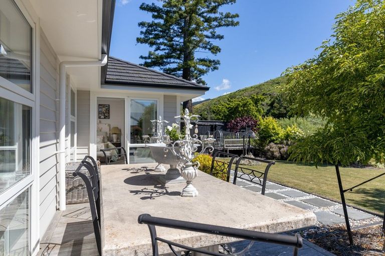 Photo of property in 44 Sunningdale Drive, Stoke, Nelson, 7011