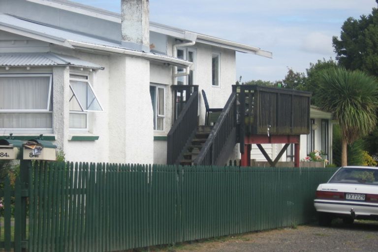 Photo of property in 2/84 Lynwood Road, New Lynn, Auckland, 0600