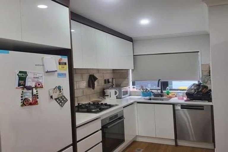 Photo of property in 2/71 Huia Road, Papatoetoe, Auckland, 2025