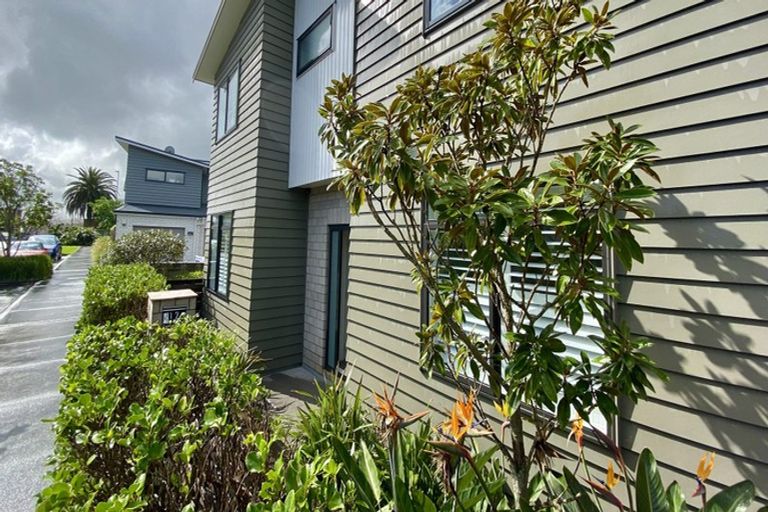 Photo of property in 12 Harvard Street, Hobsonville, Auckland, 0616