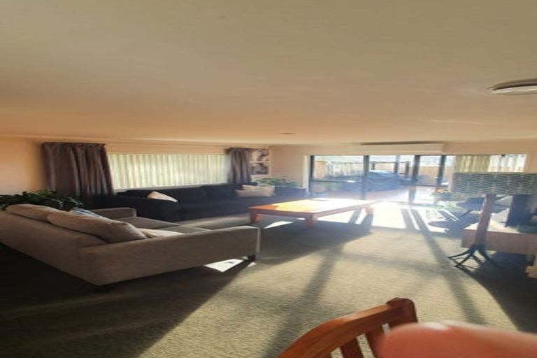 Photo of property in 7 Richard Hill Close, Fairview Heights, Auckland, 0632