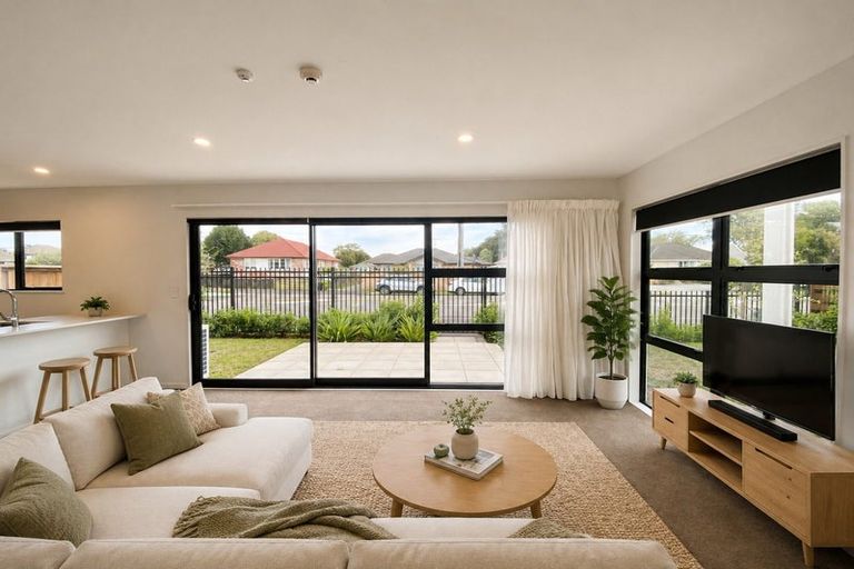 Photo of property in 6/69 Suva Street, Upper Riccarton, Christchurch, 8041