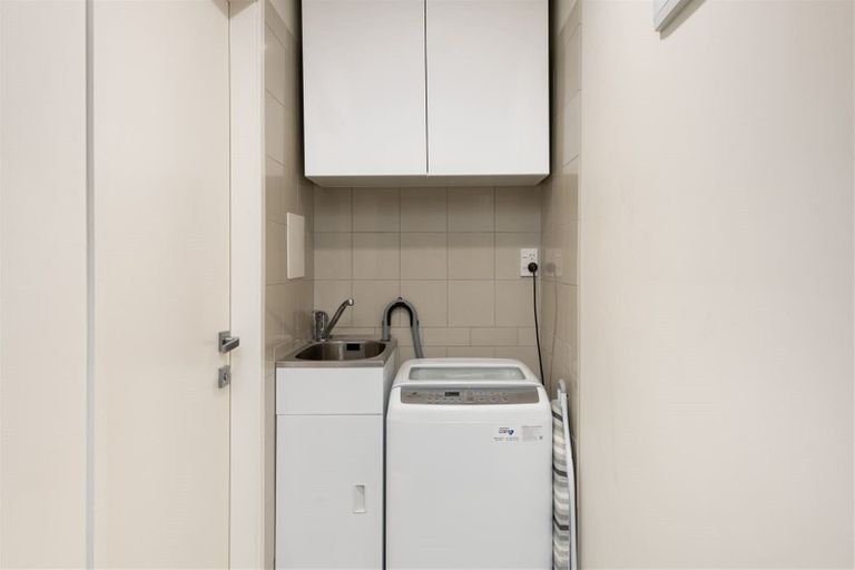 Photo of property in 2-06/424 Maunganui Road, Mount Maunganui, 3116