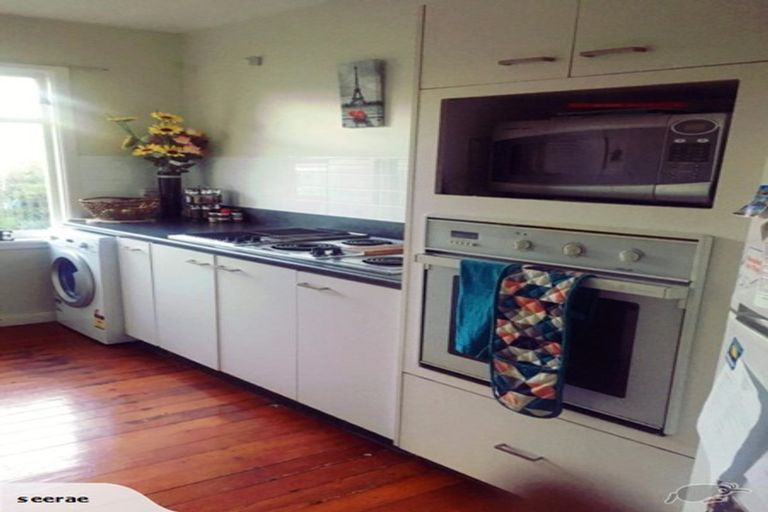 Photo of property in 1/12 Roslyn Avenue, Mairehau, Christchurch, 8052