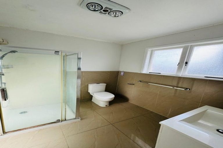 Photo of property in 1/8 Alpha Street, Papakura, 2110