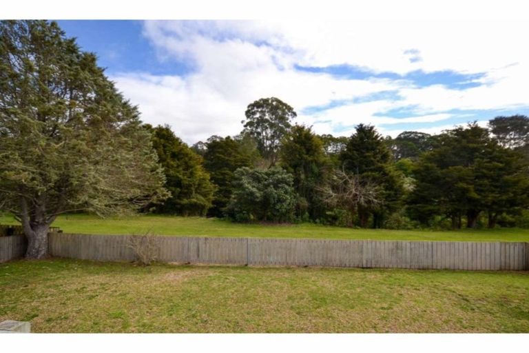 Photo of property in 3 Amokura Drive, Kerikeri, 0230