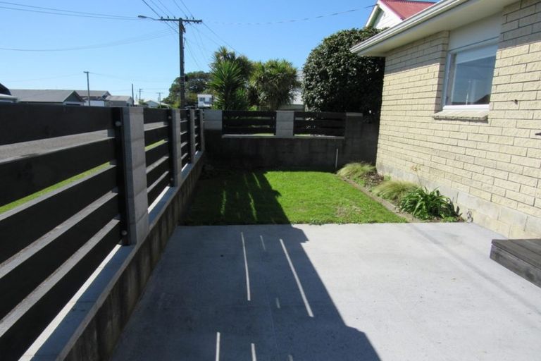 Photo of property in 3/10 Karamu Street, Strandon, New Plymouth, 4312